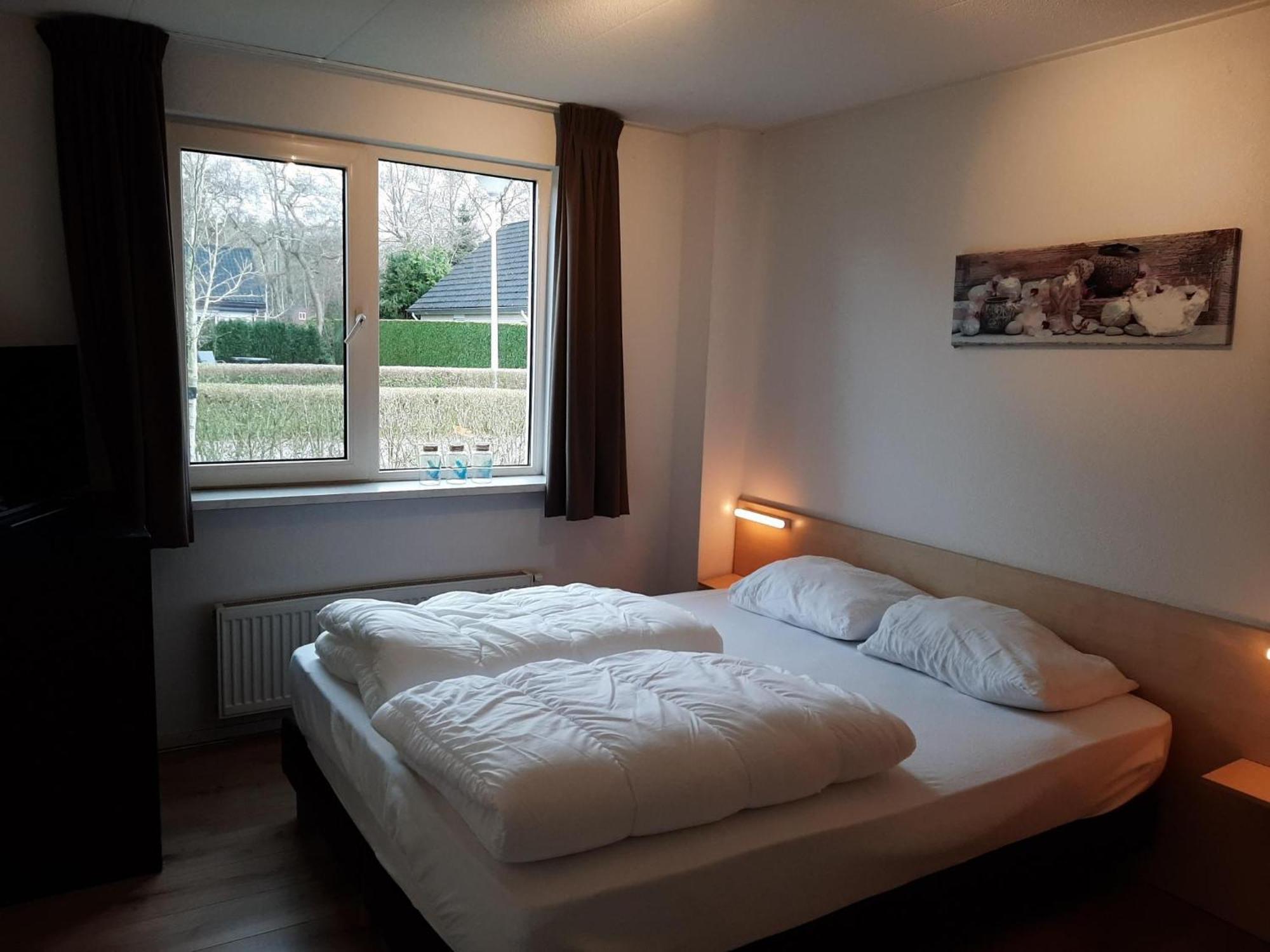 Vakantiepark Bosmeer Friesland Noordwolde  Rum bild